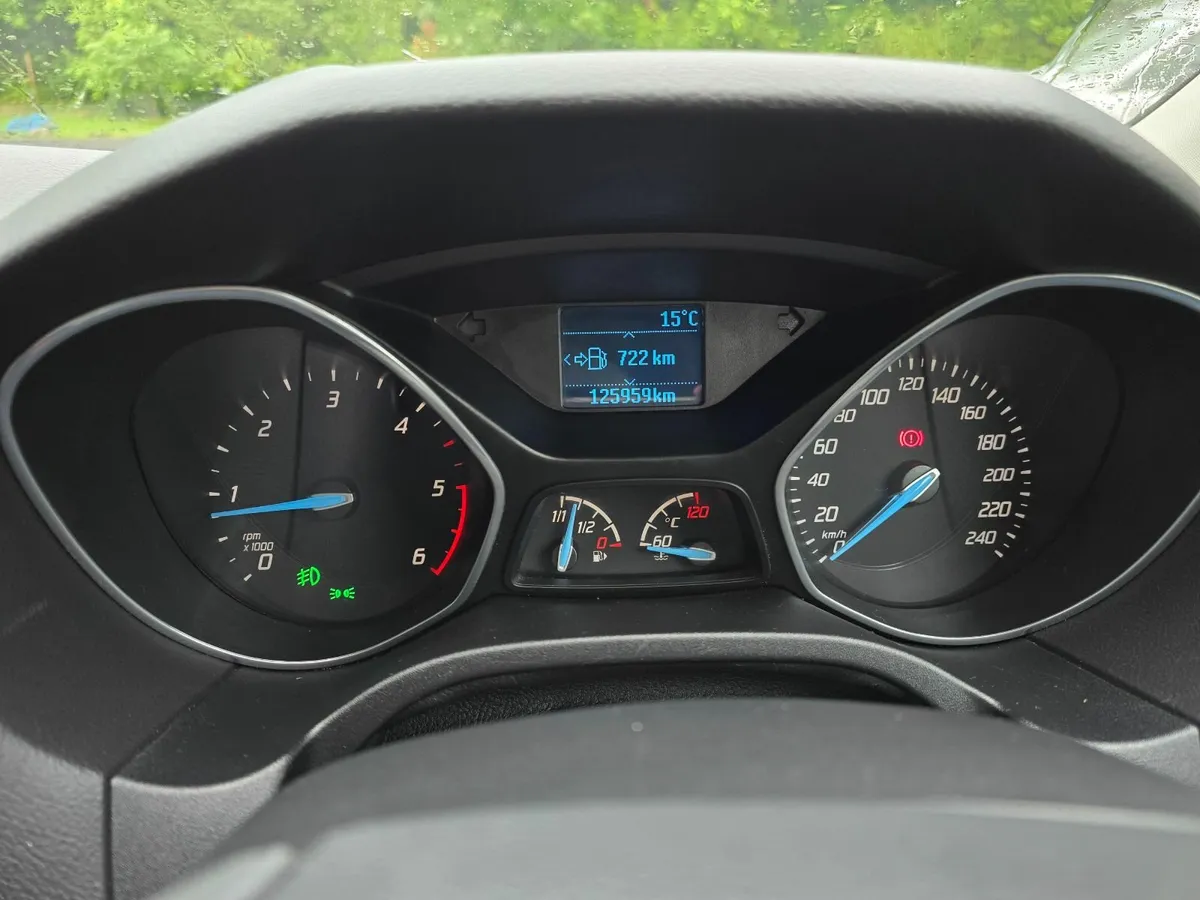 Ford Focus Van 2015 - Image 4