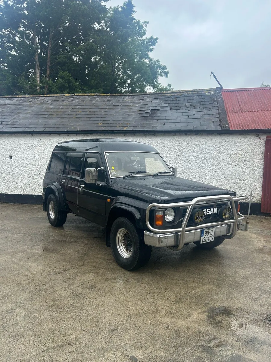 Nissan patrol / safari - Image 2