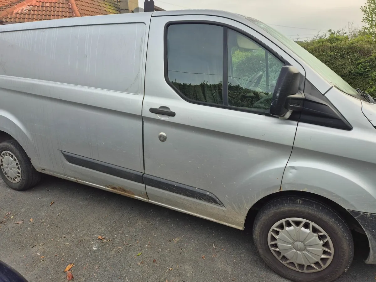 Ford Transit Custom 2013 - Image 2