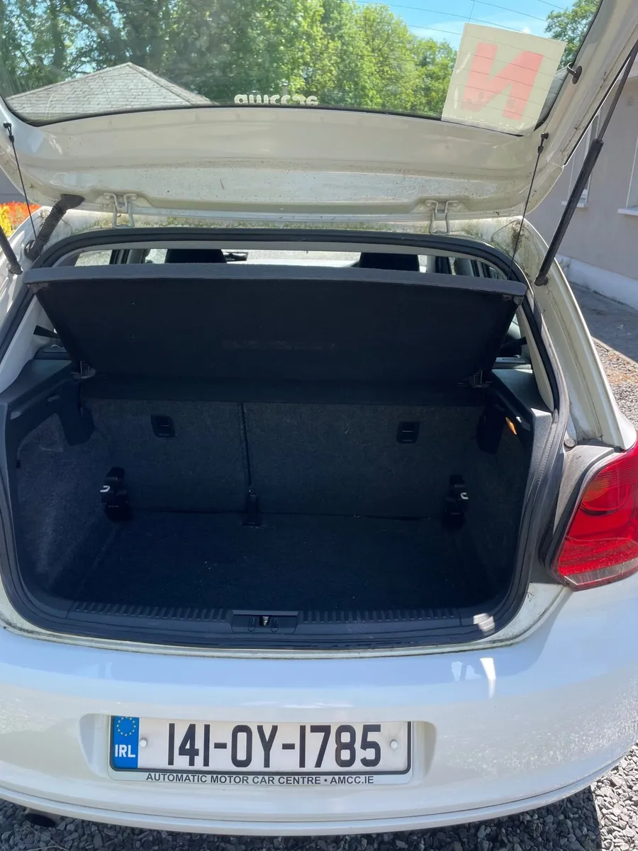 Volkswagen Polo 2014 - Image 2