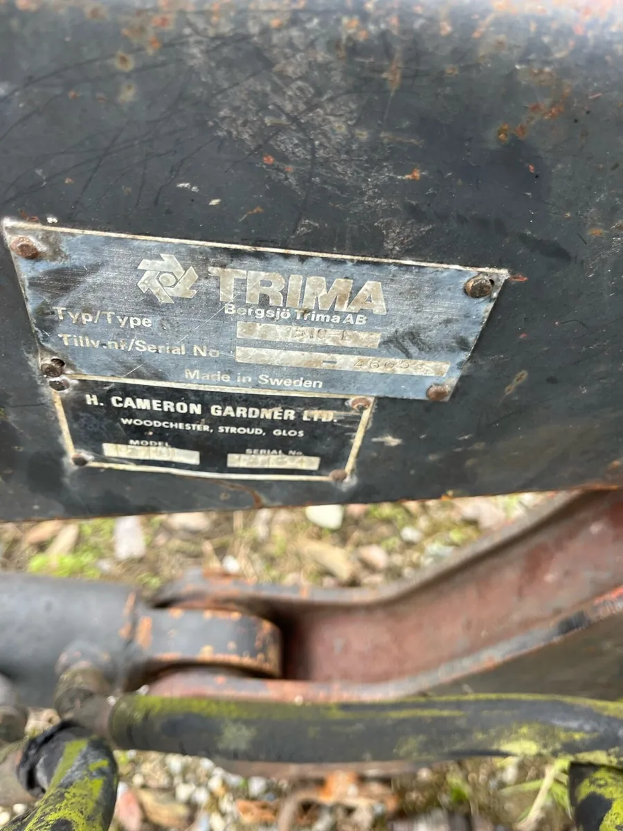 Ford 10 series loader - Image 2