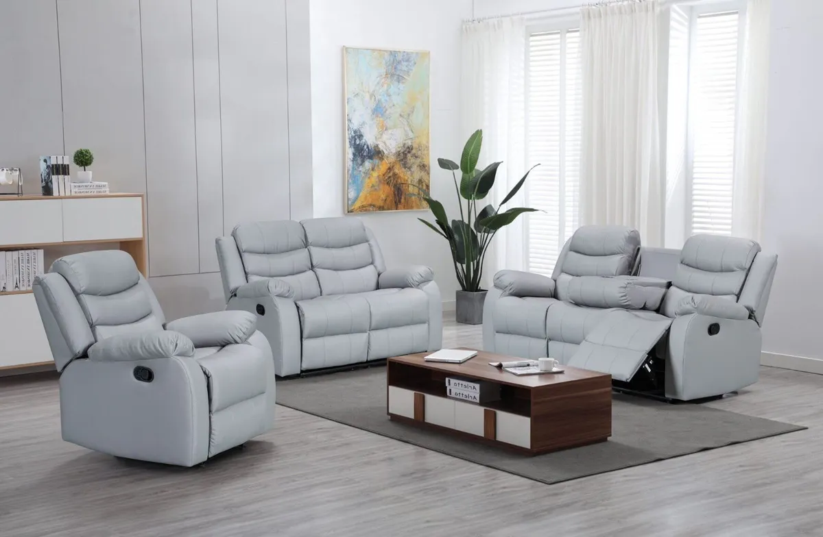 Brand New Sofas for Sale – Free Home Delivery!

✅ - Image 2