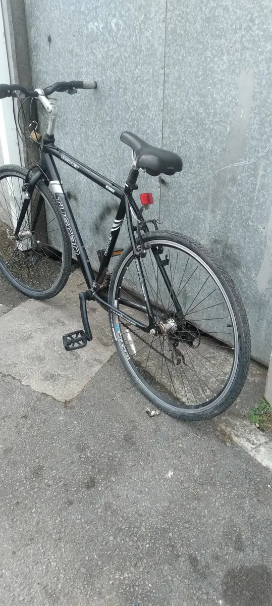 Pianiet tuscan 28inch bike price too sell - Image 4