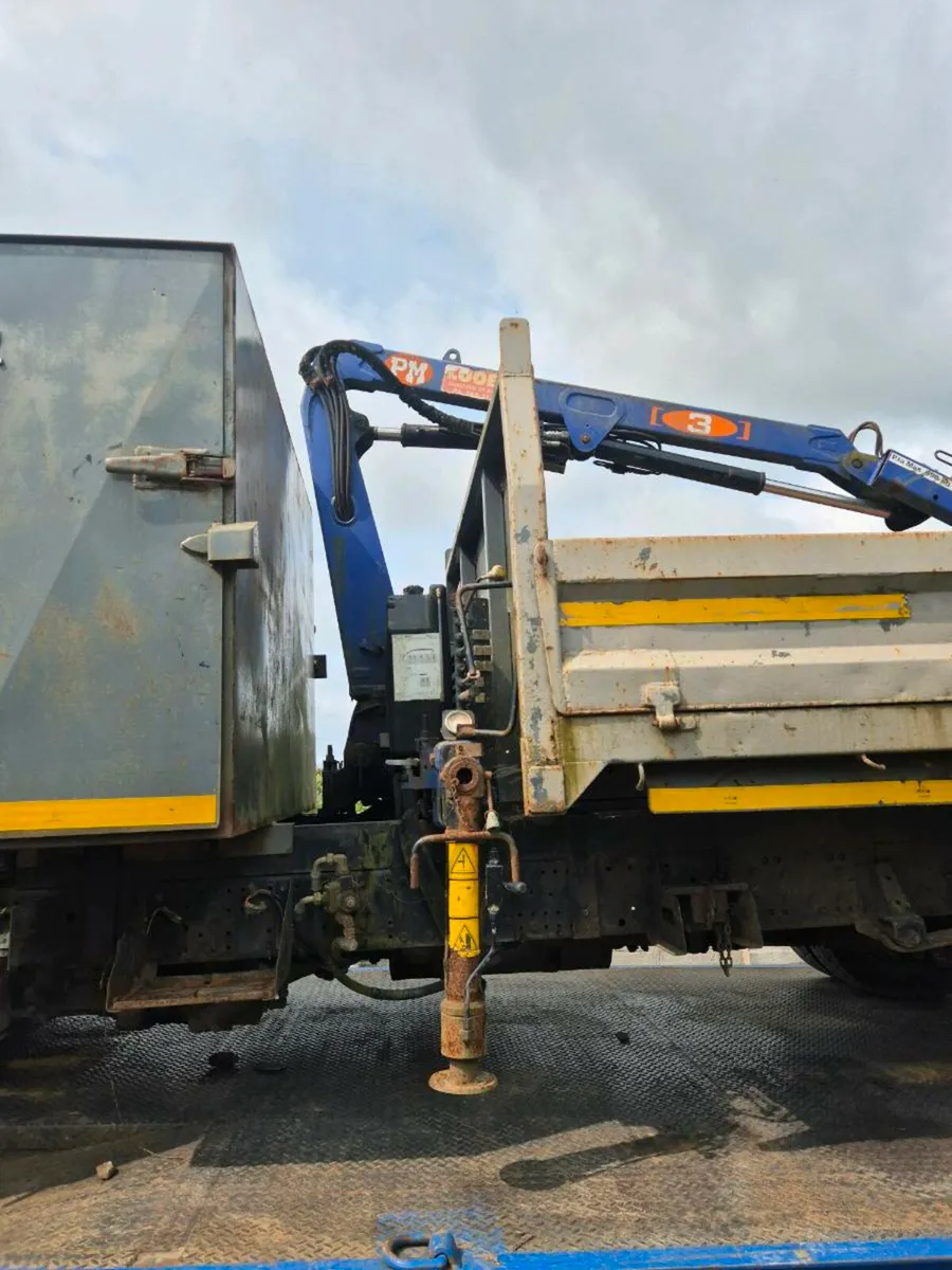 Pm3 crane and tipping body - Image 3