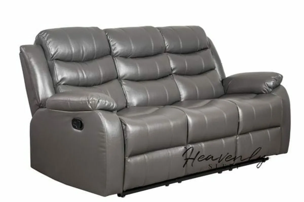Brand New Sofas for Sale – Free Home Delivery!

✅ - Image 4