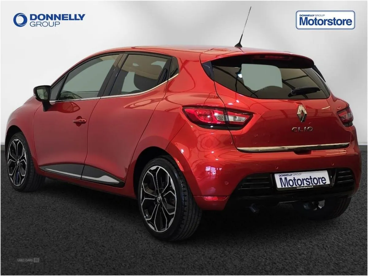 Renault Clio 0.9 TCE 90 Iconic 5dr - Image 2
