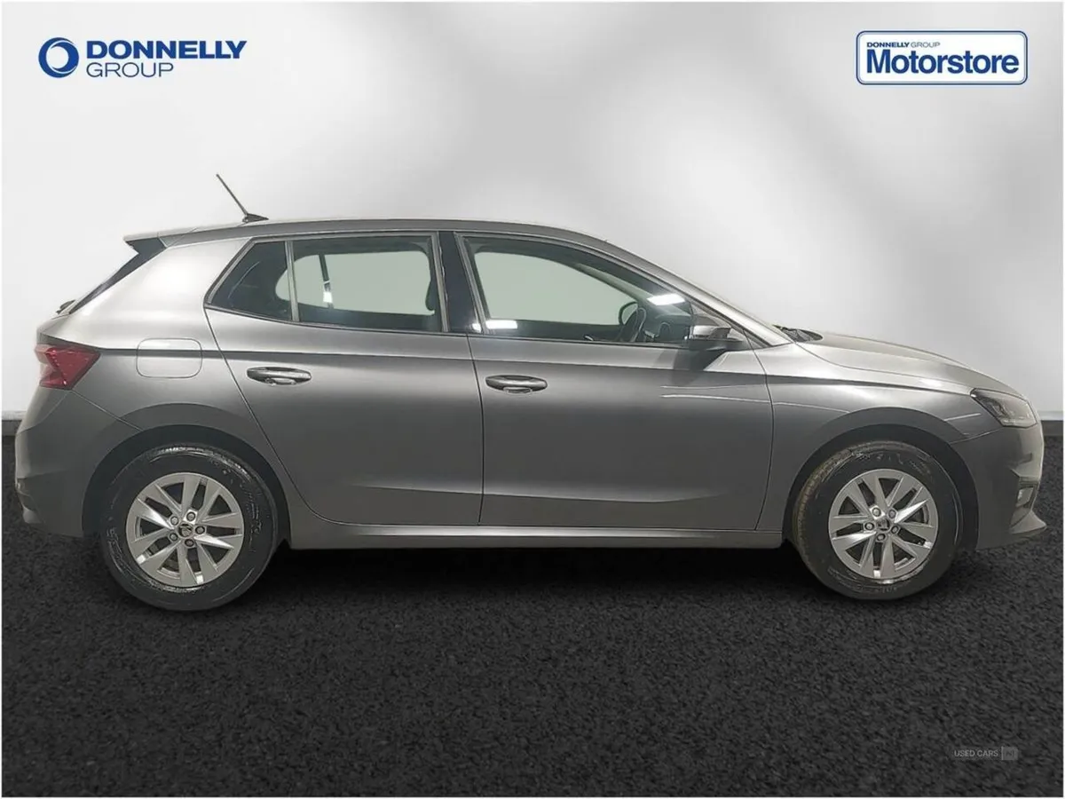 Skoda Fabia 1.0 TSI 110 SE Comfort 5dr DSG - Image 3