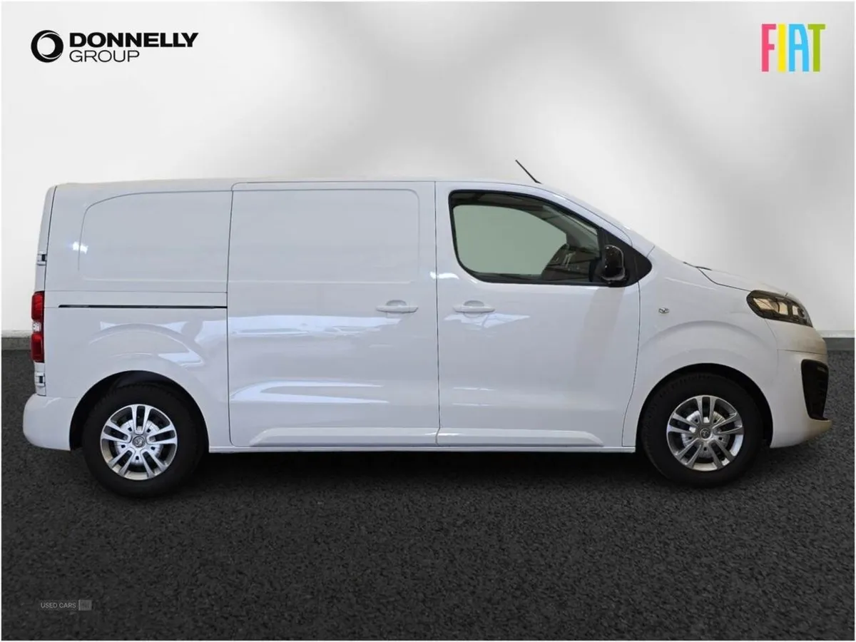 Vauxhall Vivaro 2700 1.5d 120PS Sportive H1 Van - Image 3
