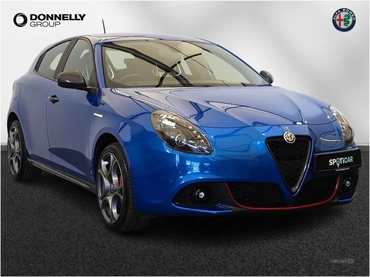 Alfa Romeo Giulietta 1.4 TB Sprint 5dr - Image 1
