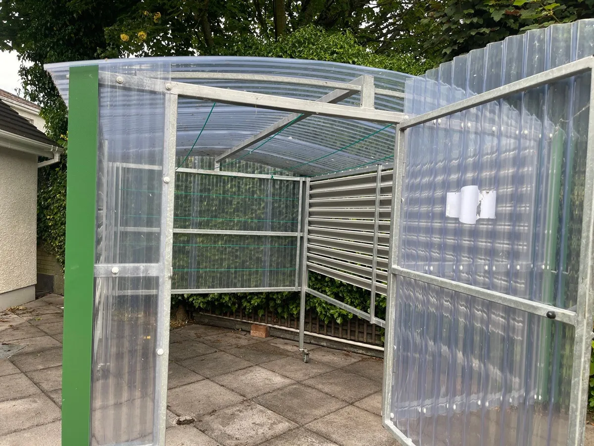 All Weather Clothes Line - Image 2