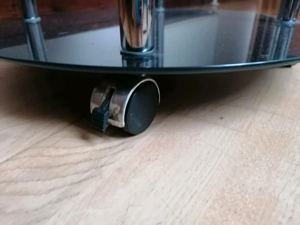 Small Side Table - Image 4