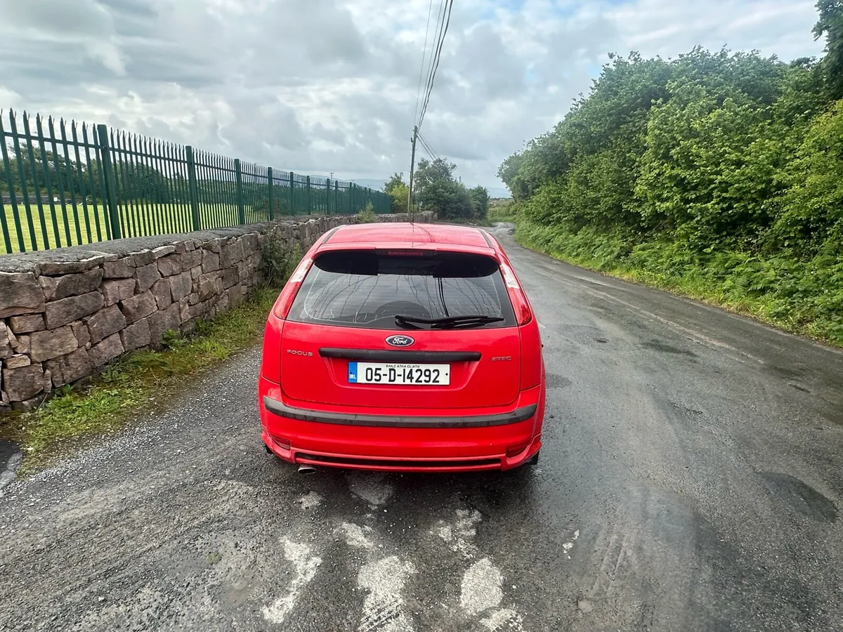 05ford focus - Image 3