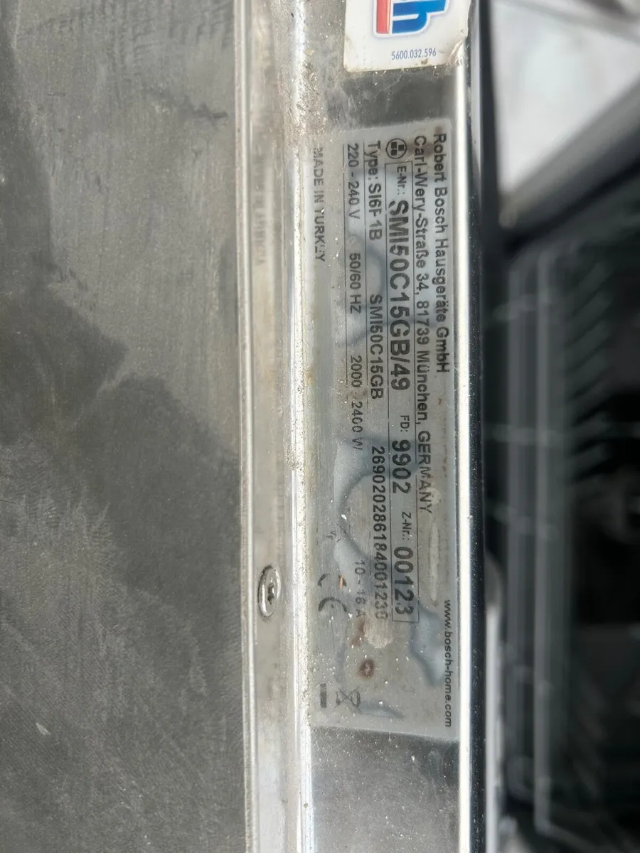 Integrated Dishwasher - Image 2