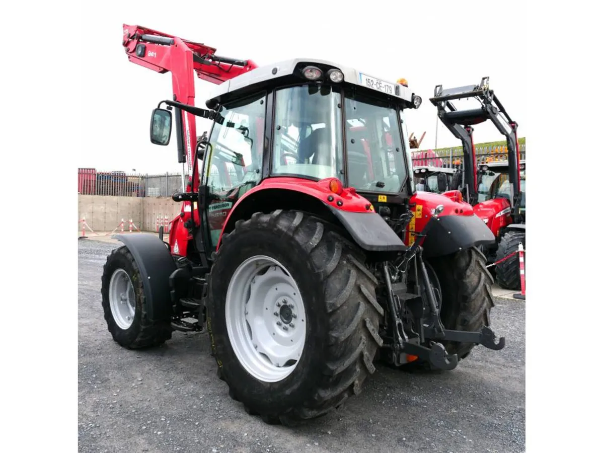 MASSEY FERGUSON 5610 & POWER LOADER - Image 3