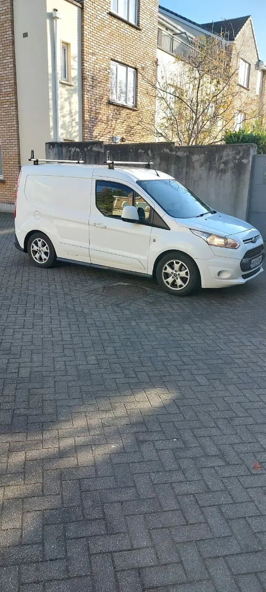 Van - Image 2