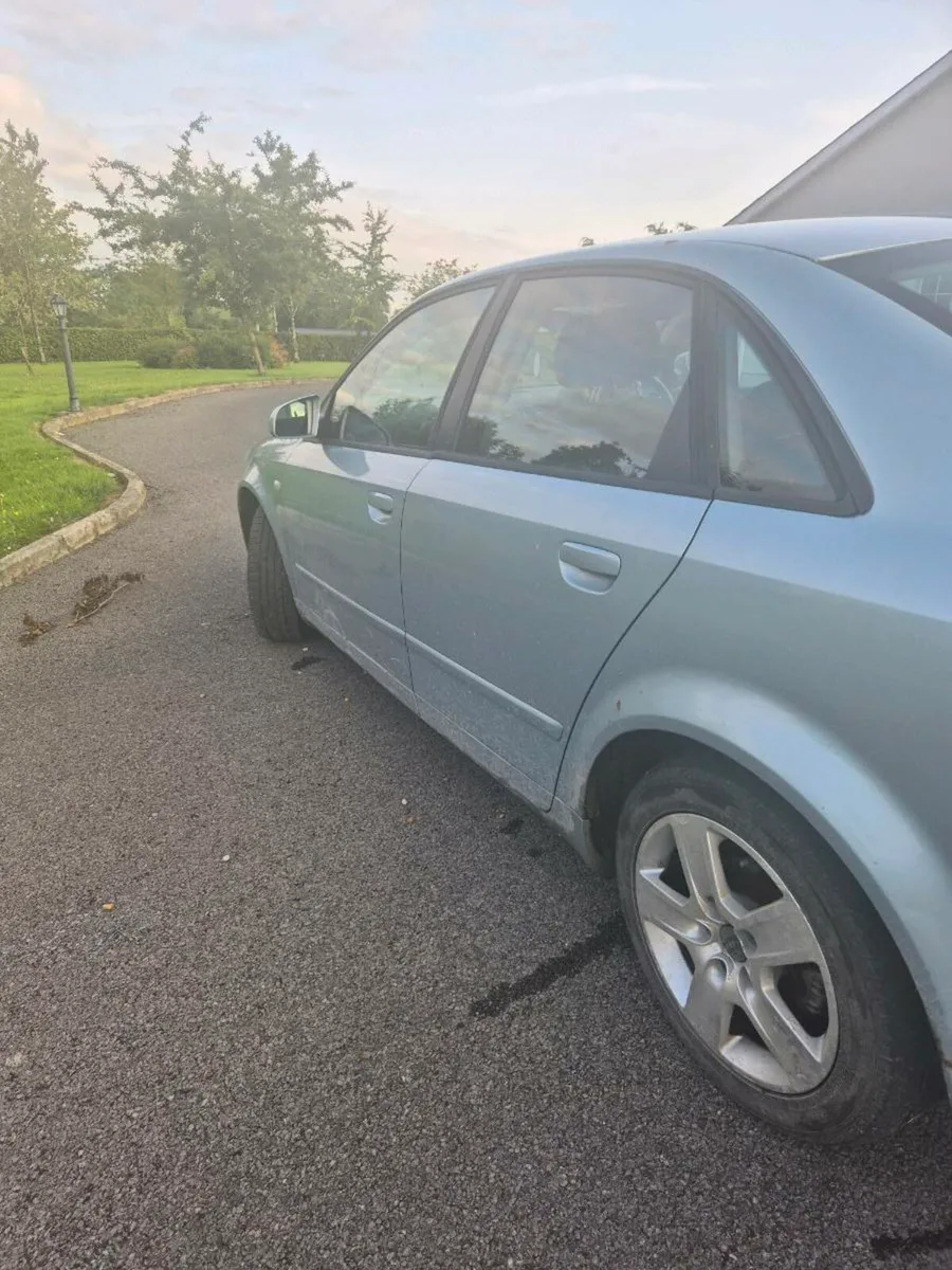 2004  Audi A4 TDI - Image 2