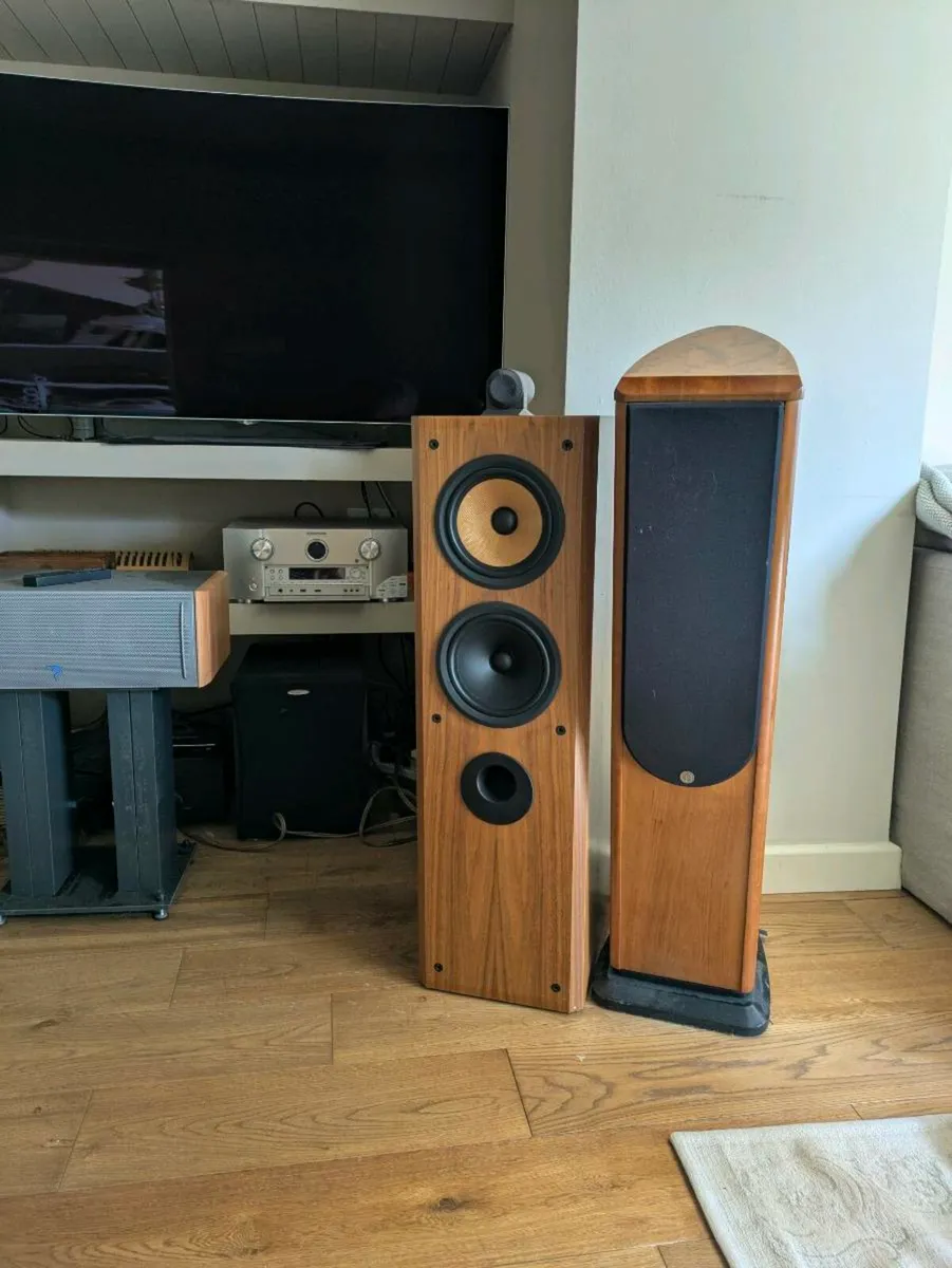 Bower & Wilkins 803 speakers - Image 3