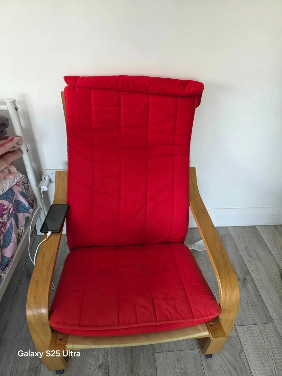 Recliner chair @25