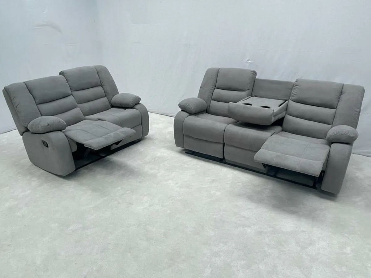 Brand New Sofas for Sale – Free Home Delivery!

✅ - Image 4