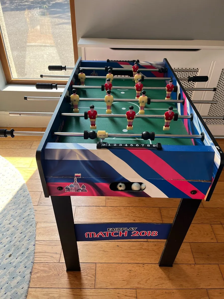 Foosball table - Image 2