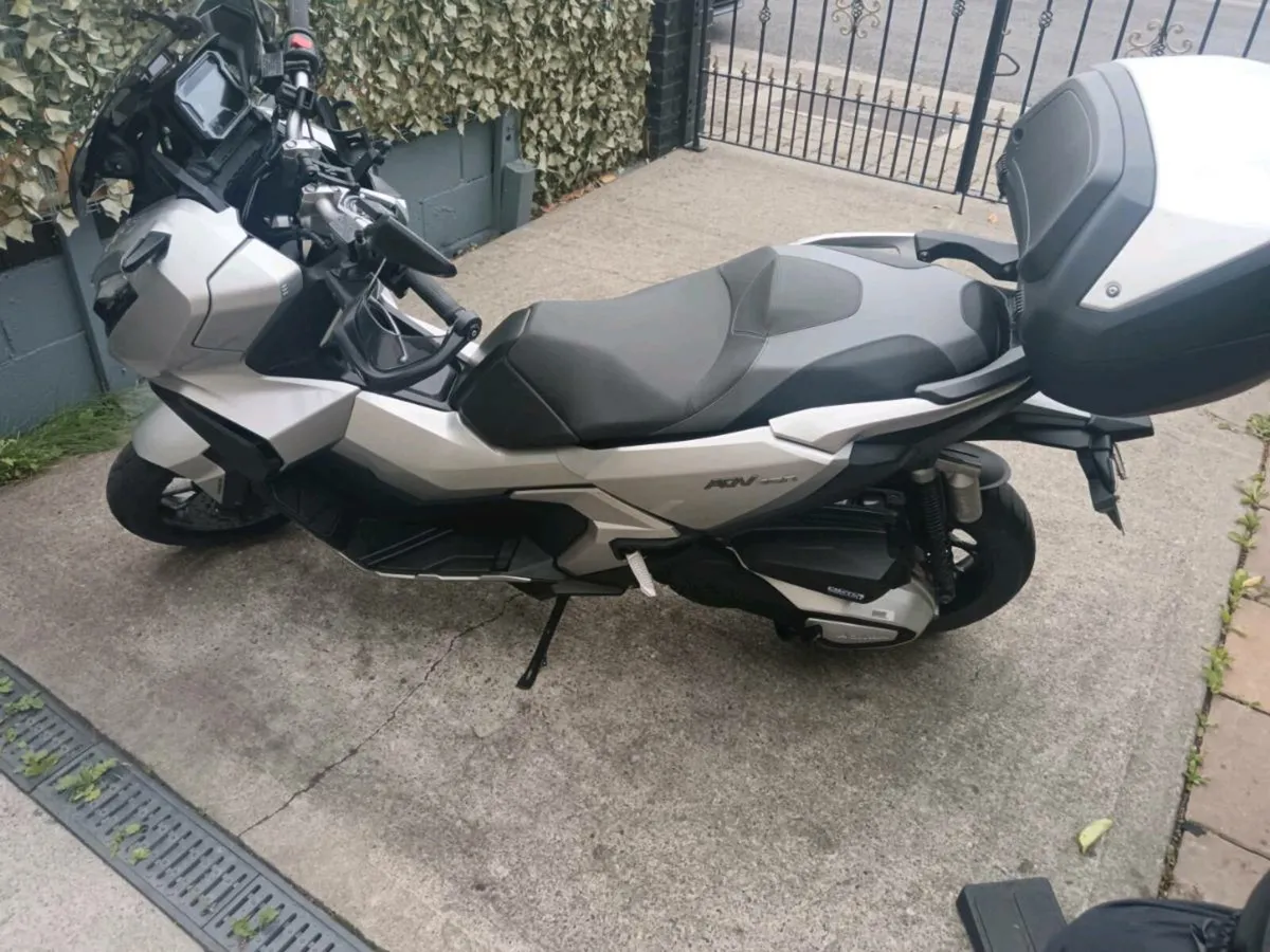 Honda adv 350 - Image 2