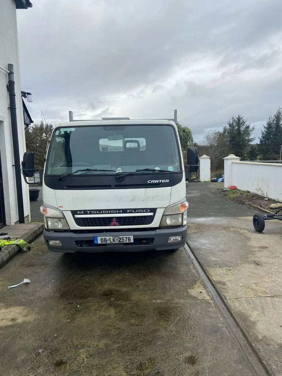 Mitsubishi canter - Image 1