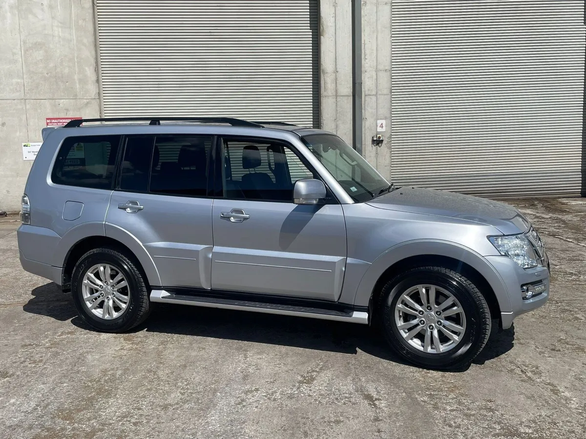 Mitsubishi pajero 3.2 DID - Image 2