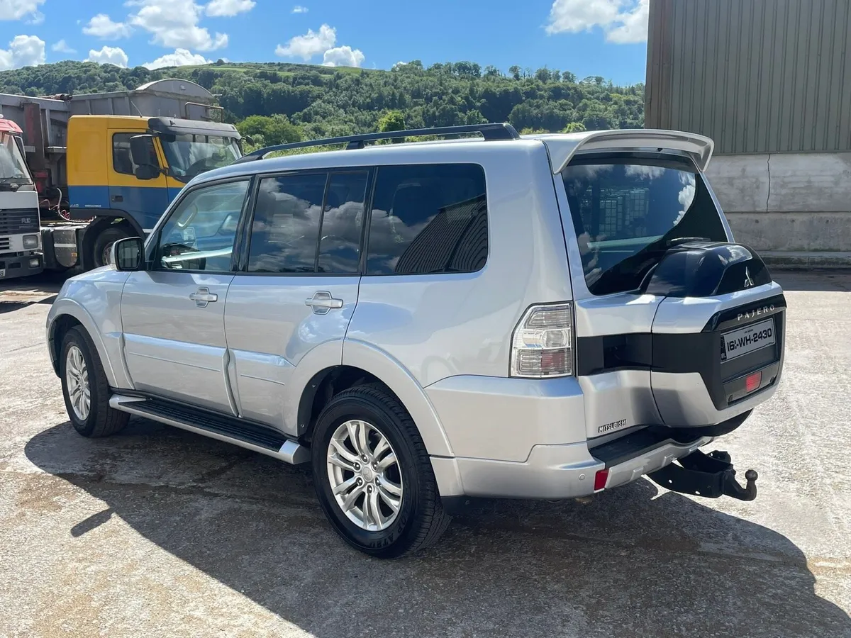 Mitsubishi pajero 3.2 DID - Image 3