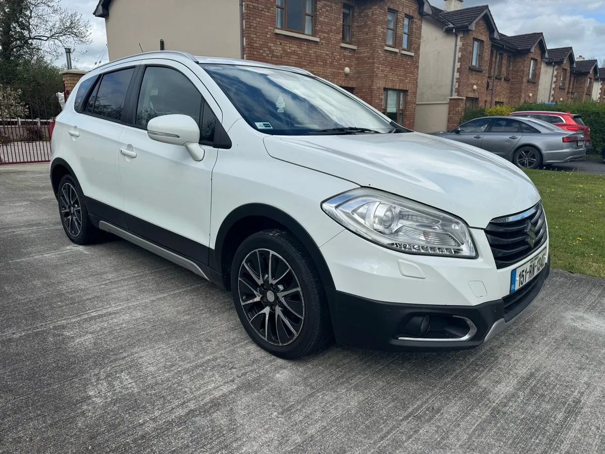 Suzuki SX4 S-Cross 2015 - Image 1