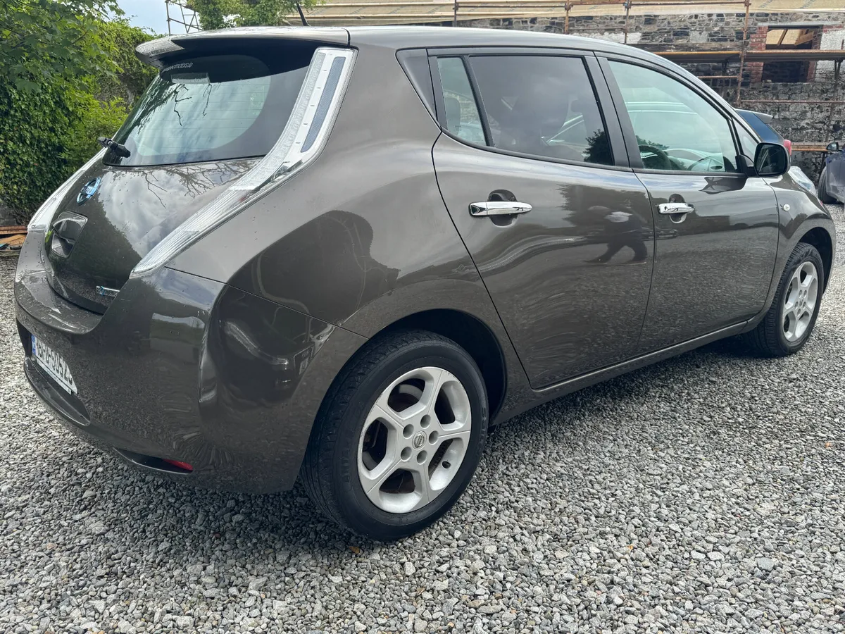 2016 Nissan Leaf NCT 2027 Tax 2026 - Image 4