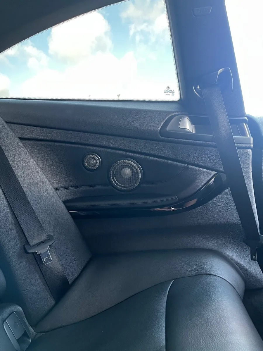 BMW 4-Series 2017 - Image 3
