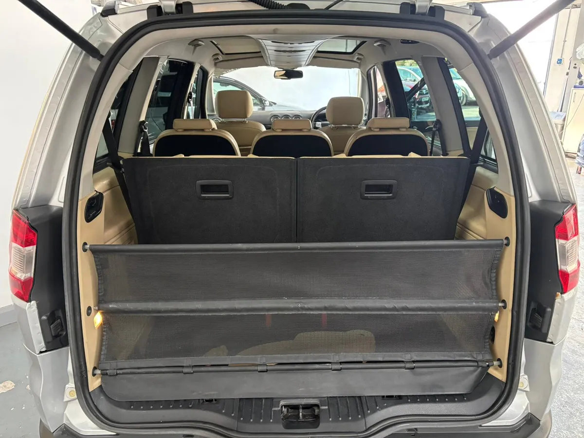 Ford Galaxy 2012. 2.0TDI. TITANIUM X - Image 3