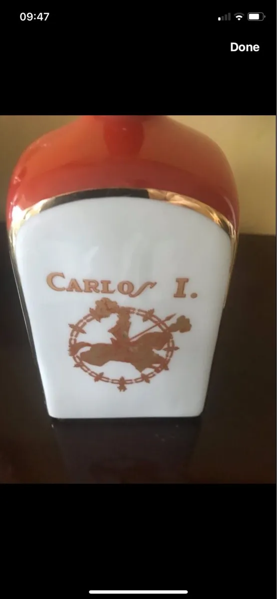 Wry Rare Carlos 1 Ceramic Decanter - Image 4