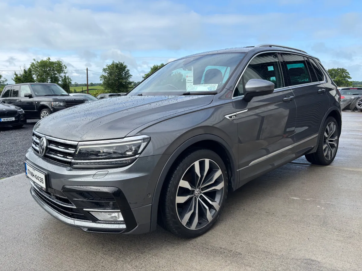 STUNNING 2017 R-LINE VOLKSWAGEN TIGUAN - Image 3