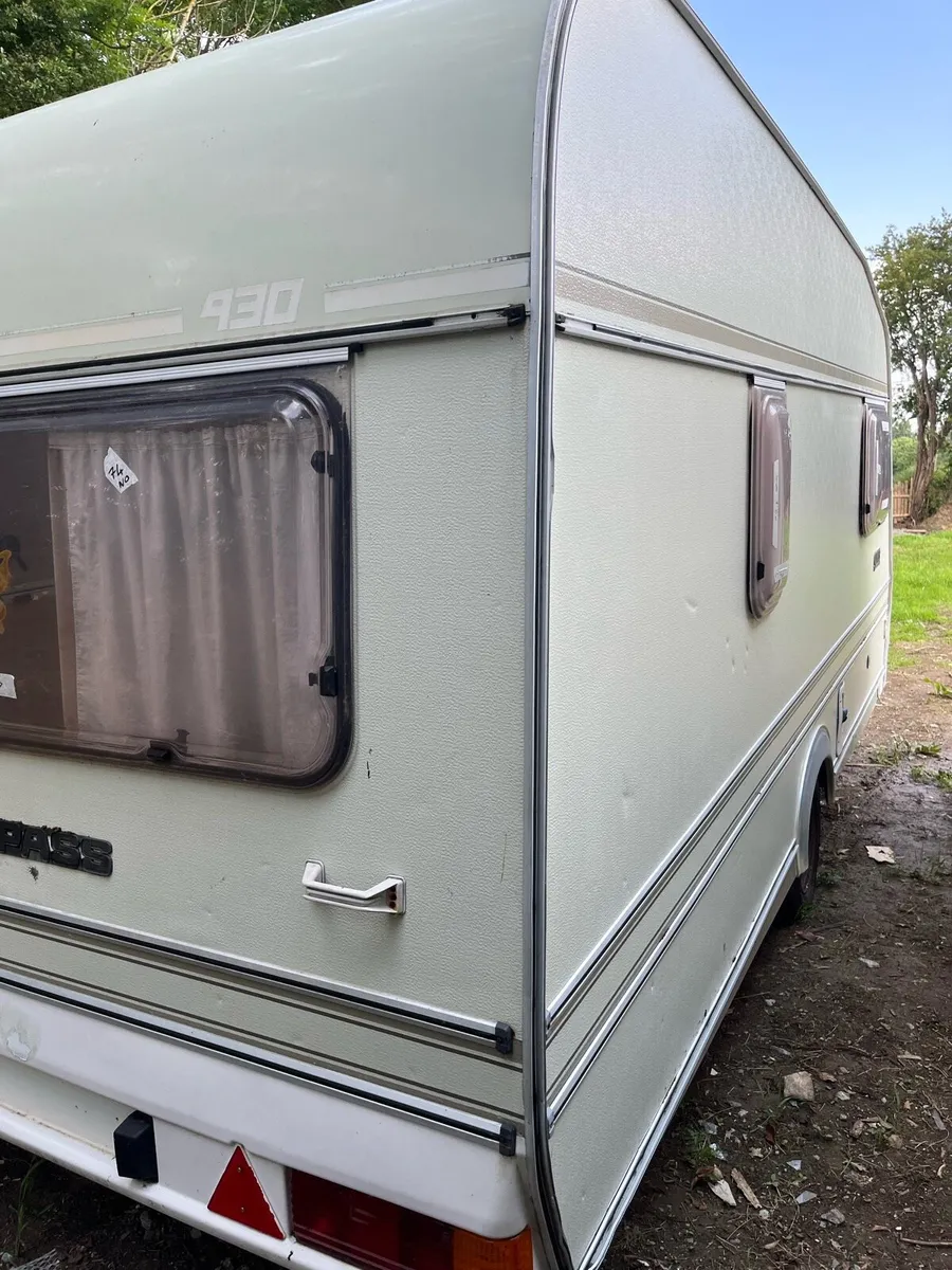 Compass caravan (for shed or office use) - Image 2