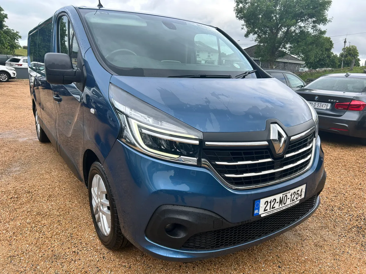 Renault traffic sport **price plus vat** - Image 1
