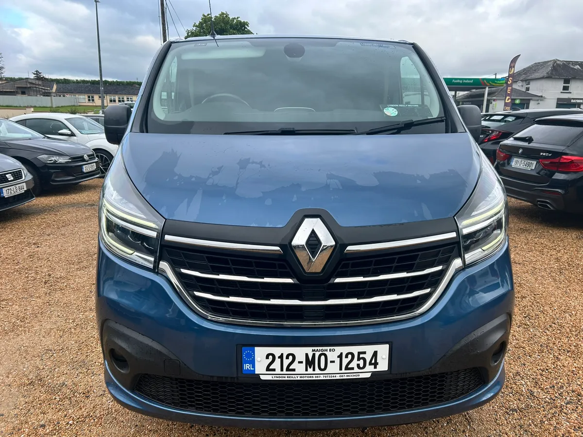 Renault traffic sport **price plus vat** - Image 2