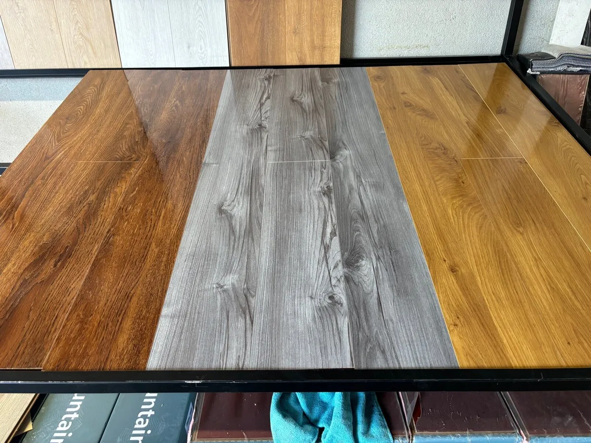 New 7mm Pacific Oak High Gloss Laminated - Image 1
