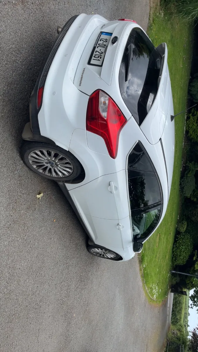 Ford Focus 2012 - Image 4