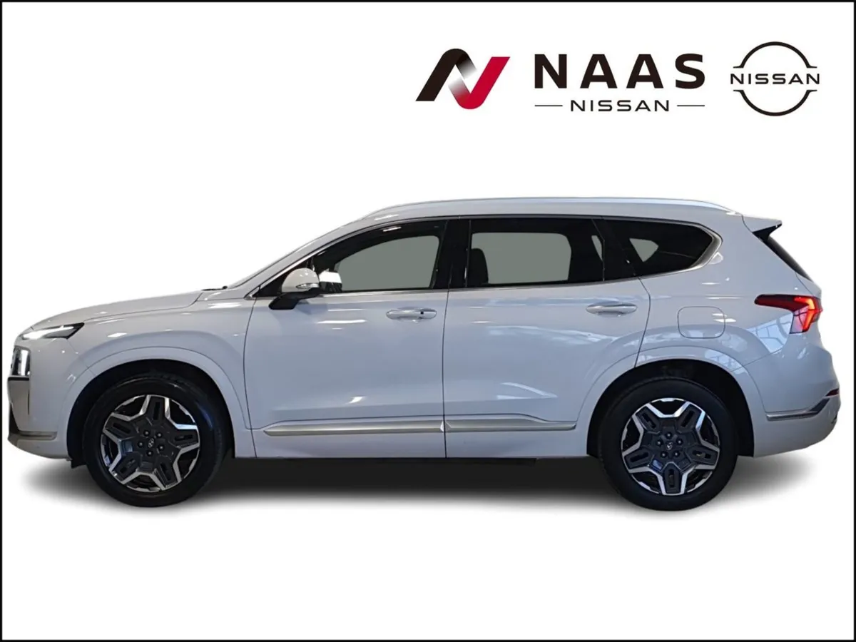 Hyundai Santa Fe Executive 4WD 7 Seats Phev 5DR A - Image 4