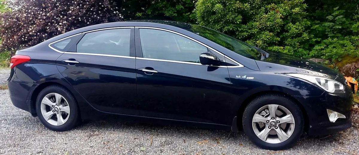 Hyundai i40 2012 - Image 1