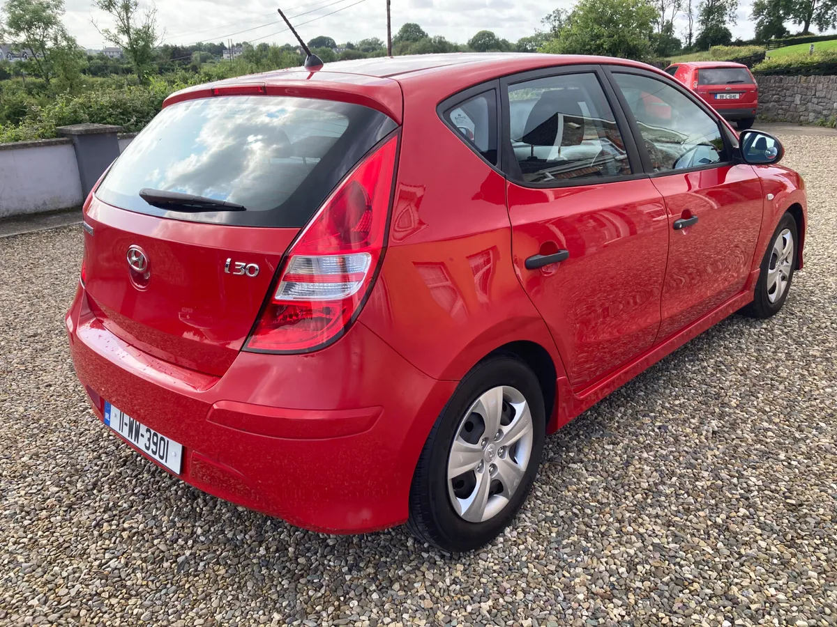 Hyundai i30 2011 Petrol - Image 4