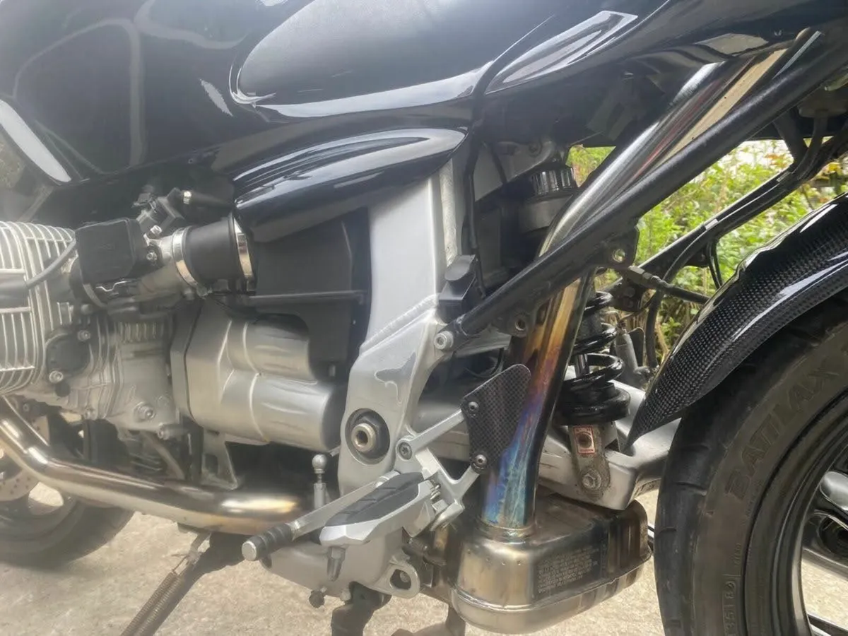 BMW r1100s - Image 4