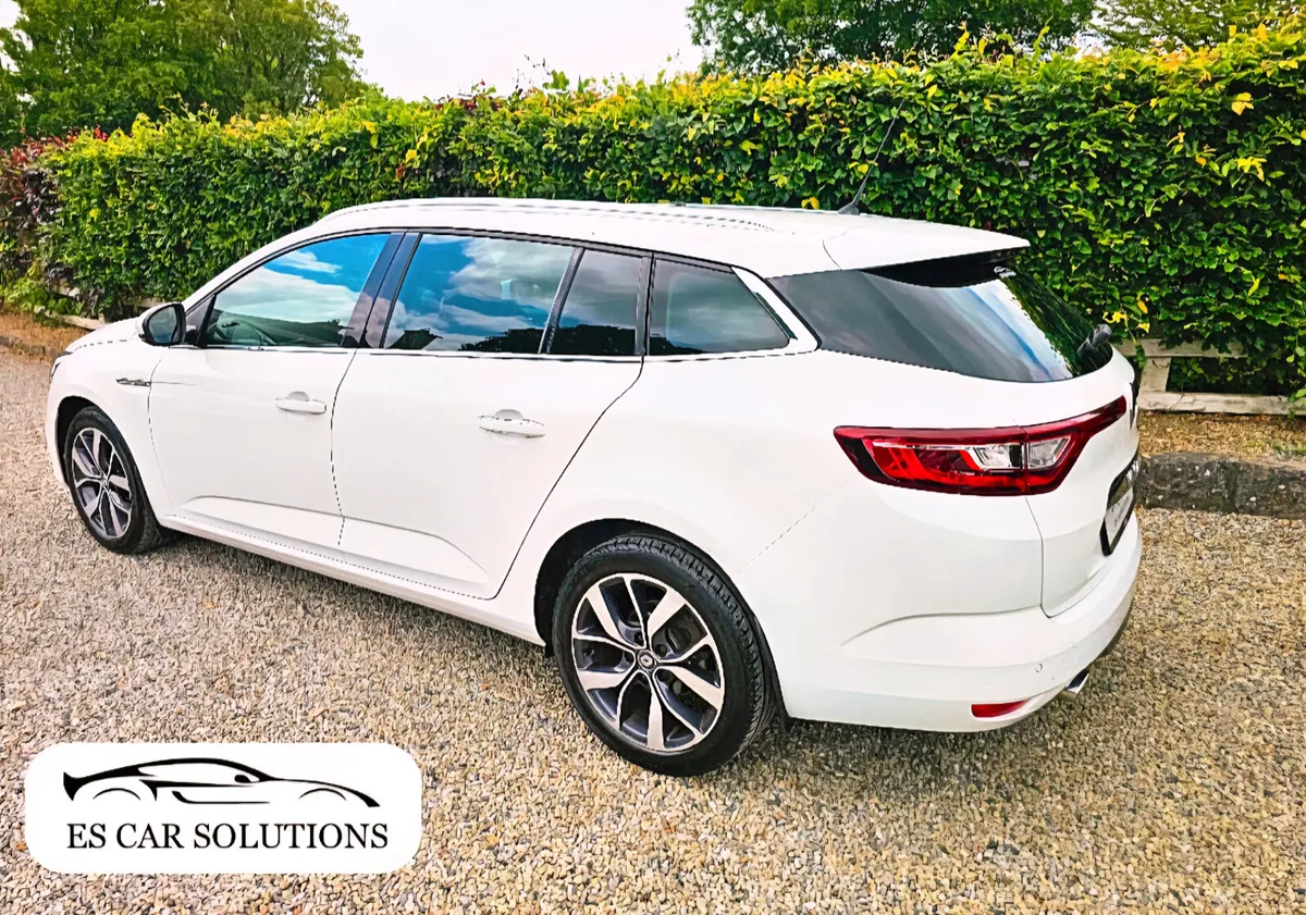 181 Renault Megane 1.5 GT LINE New NCT & TAX - Image 3
