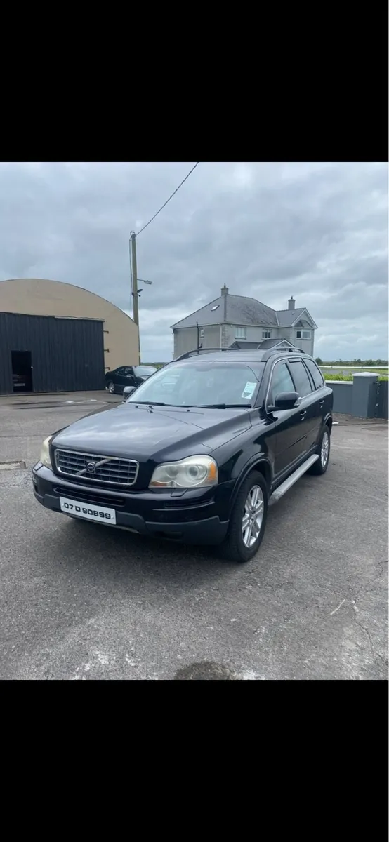 Volvo XC90 - Image 2