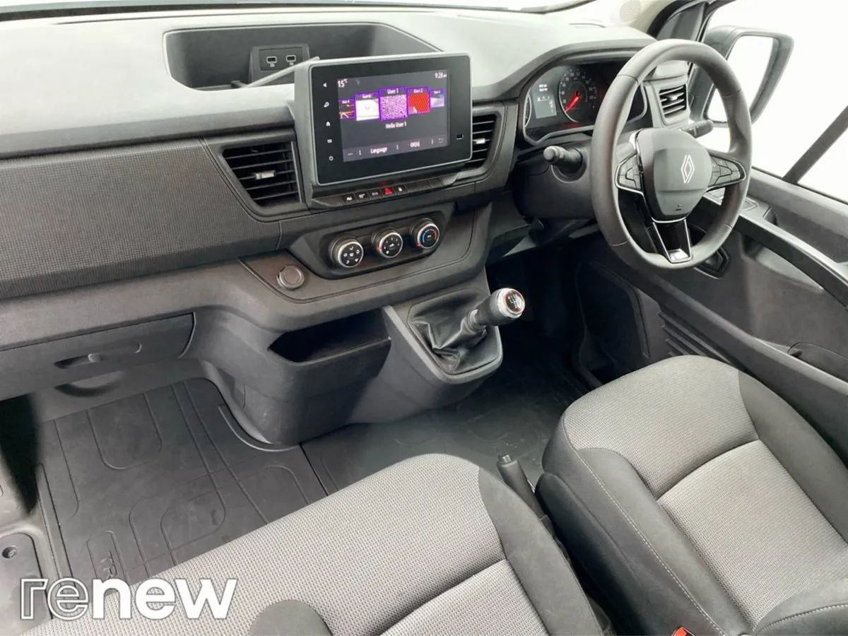 Renault Trafic Ll30 Blue dCi 130 Start Panel Van - Image 3