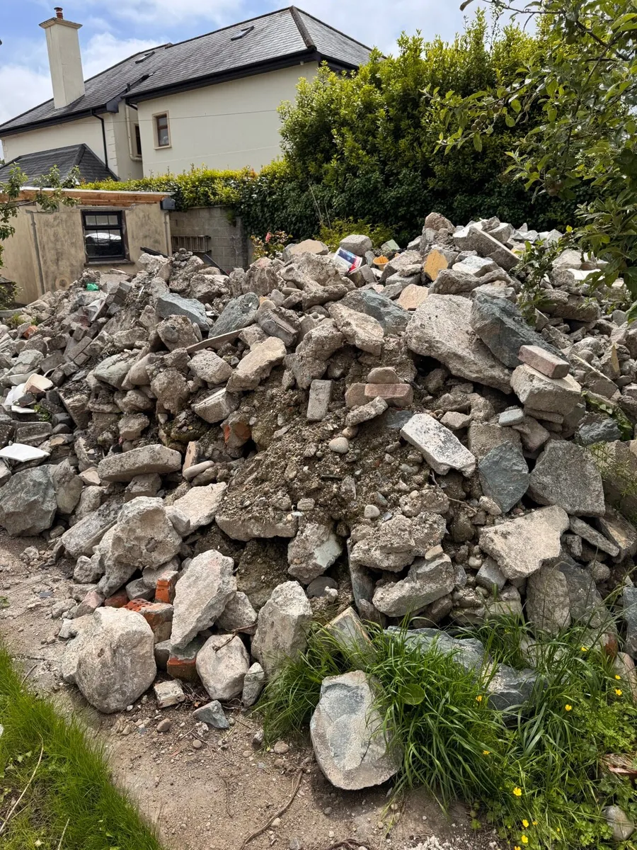 FREE Clean Fill – Rubble, Rocks, Topsoil & More - Image 2