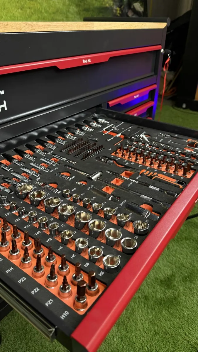 [SAVE £250] Workbench Style Tool Kit CR-V Tools - Image 2