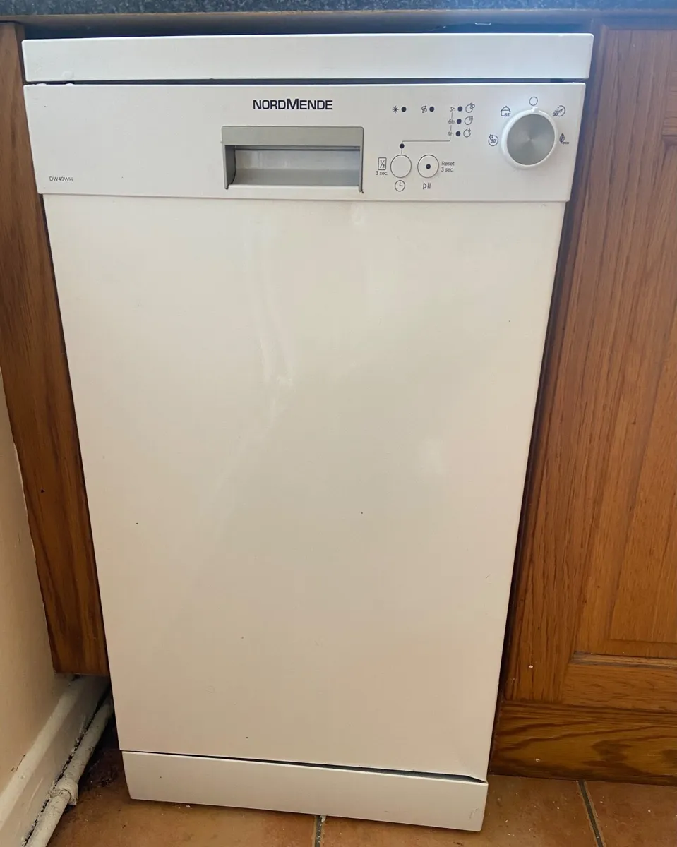 Dishwasher - Image 1