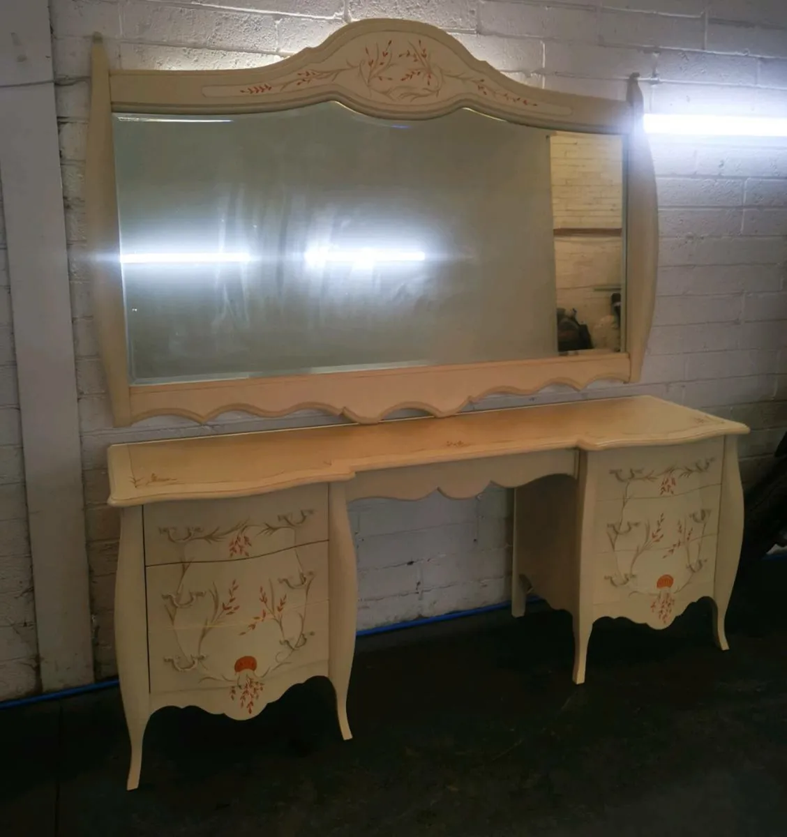 Miror and Table - Image 1